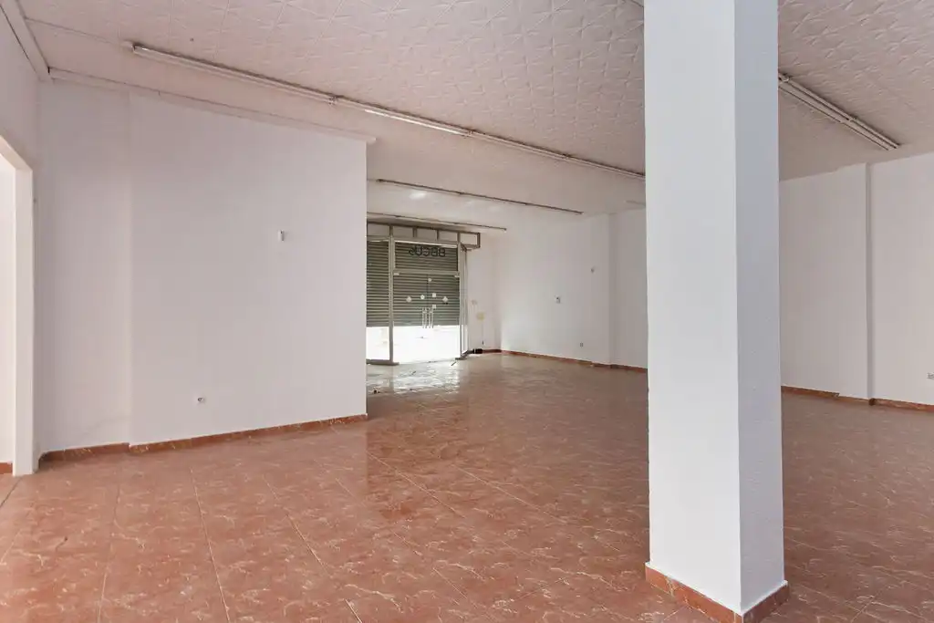 Business premises for sale in C/ Àngel Gimerà, imagen 11