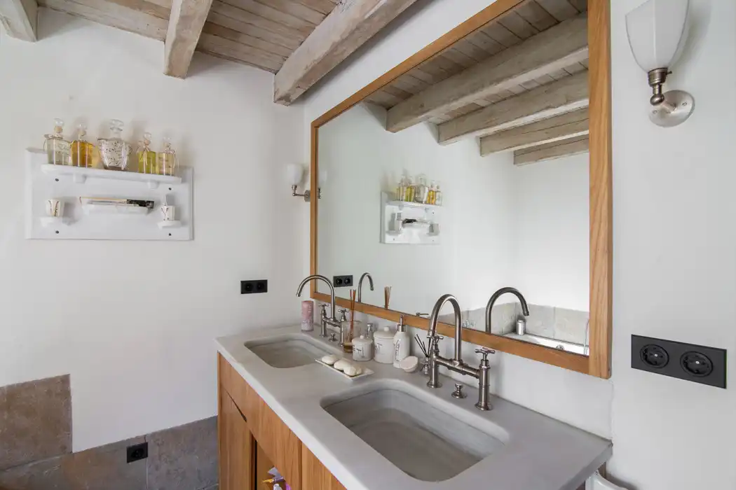 Bany de Casa o xalet en venda en Naut Aran amb Calefacció, Jardí privat i Parquet