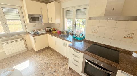 Photo 2 of House or chalet for sale in Calle Los Aluches, La Lastra, León Capital