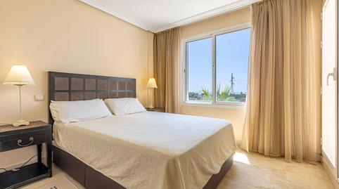 Foto 4 de Àtic en venda a La Concha - Resina Golf, Estepona