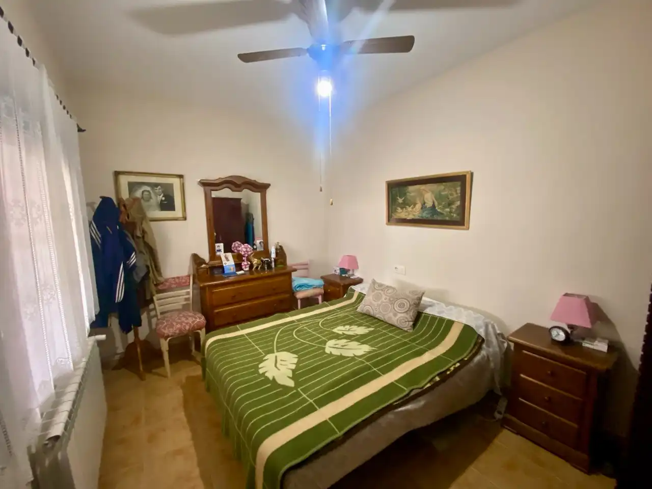 Habitación de Casa o chalet en venta en Villarrubia de los Ojos con Aire acondicionado, Calefacción y Jardín privado