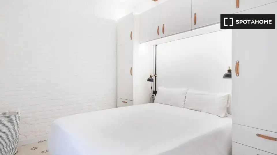 Flat with terrace to rent in Ciutat Vella, imagen 17