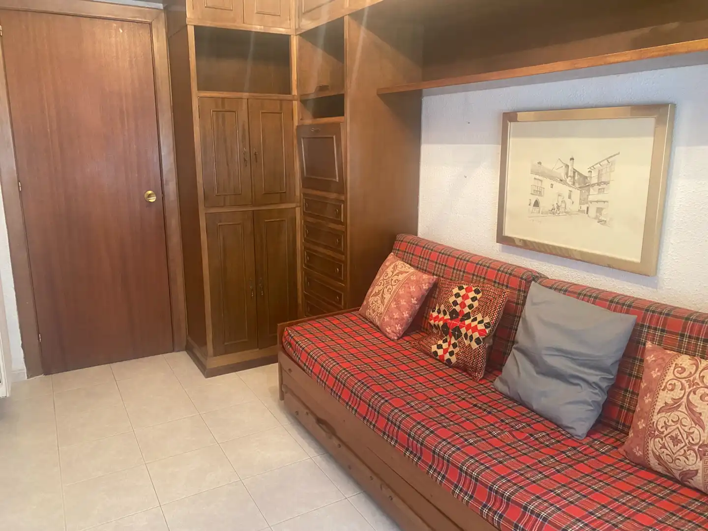 Piso en venta en Huesca con Calefacción, Terraza y Trastero