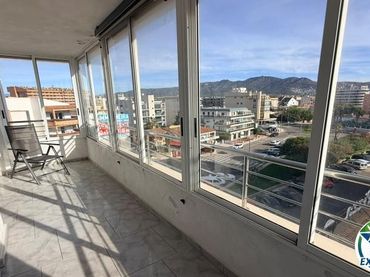 Mini appartamento con piscina in vendita a Avenida DE LA GOLA DE L'ESTANY