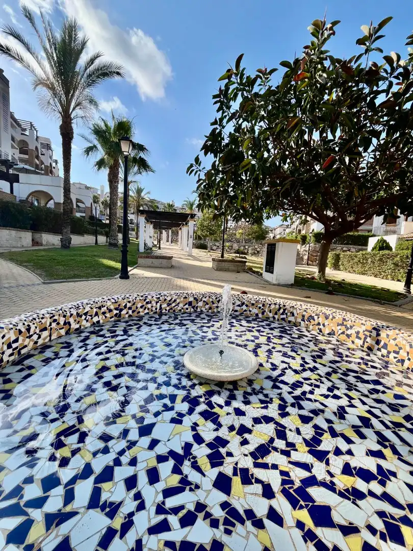 Appartement compact avec piscine à vendre à Calle Tomillo 2