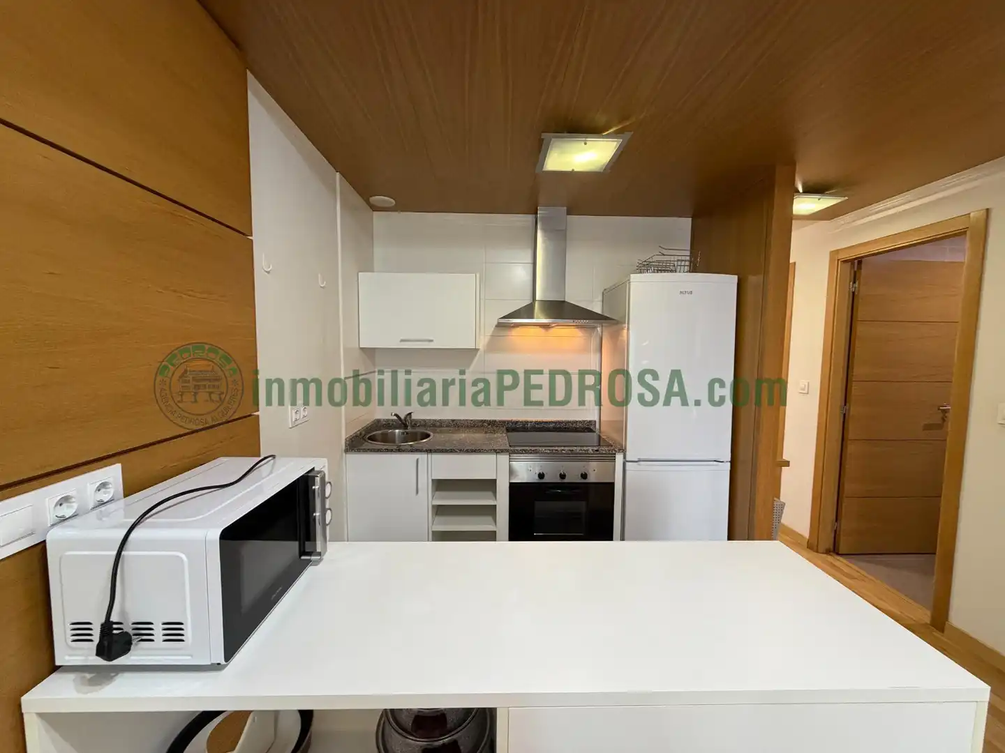 Apartament de lloguer a Calle GRECIA, Monte Porreiro
