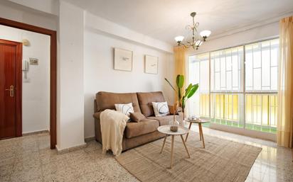 Living room of Flat for sale in Málaga Capital  with Terrace and Balcony