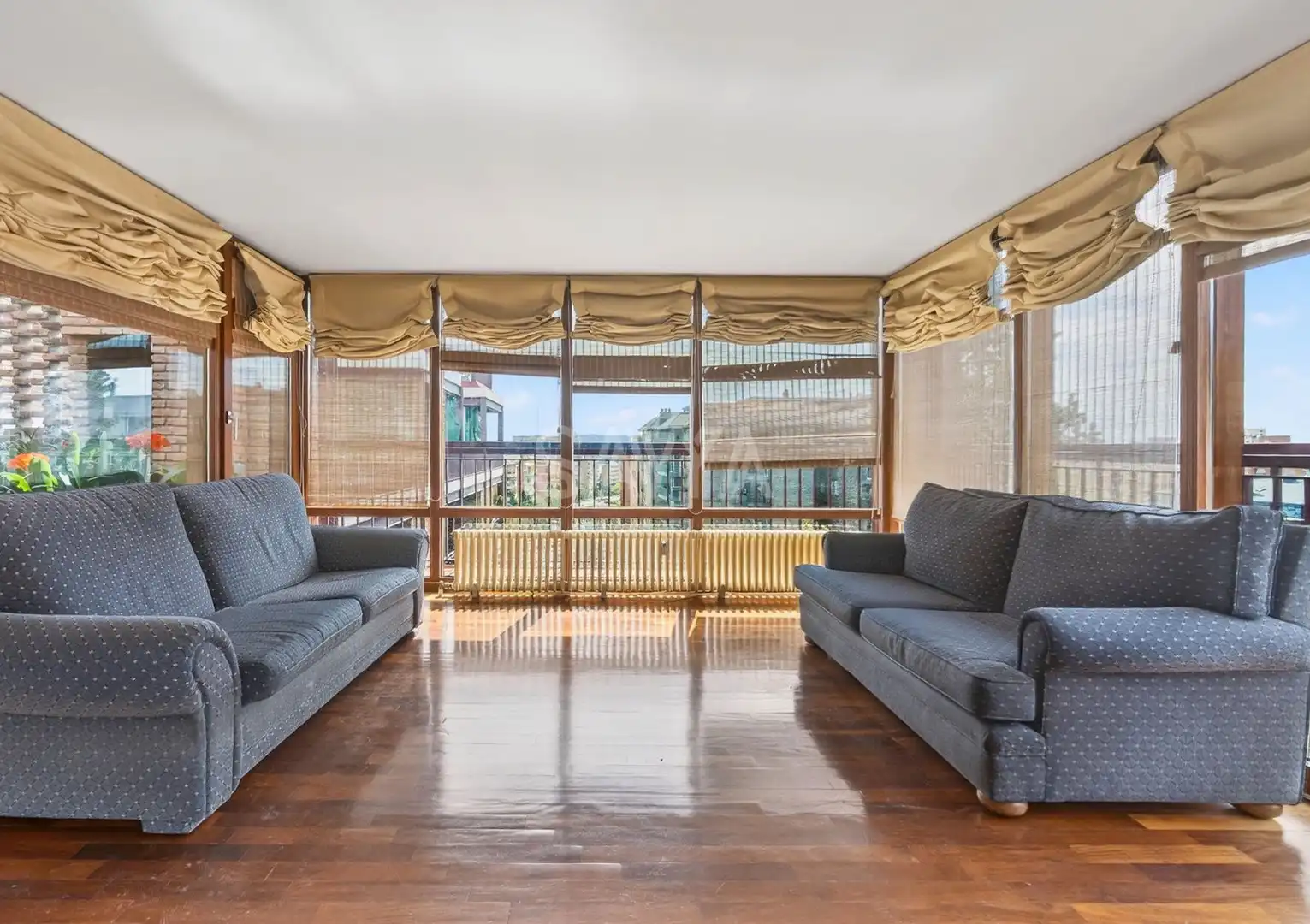 Living room of Attic for sale in Barcelona  with Terrace, Storage room and Swimming Pool