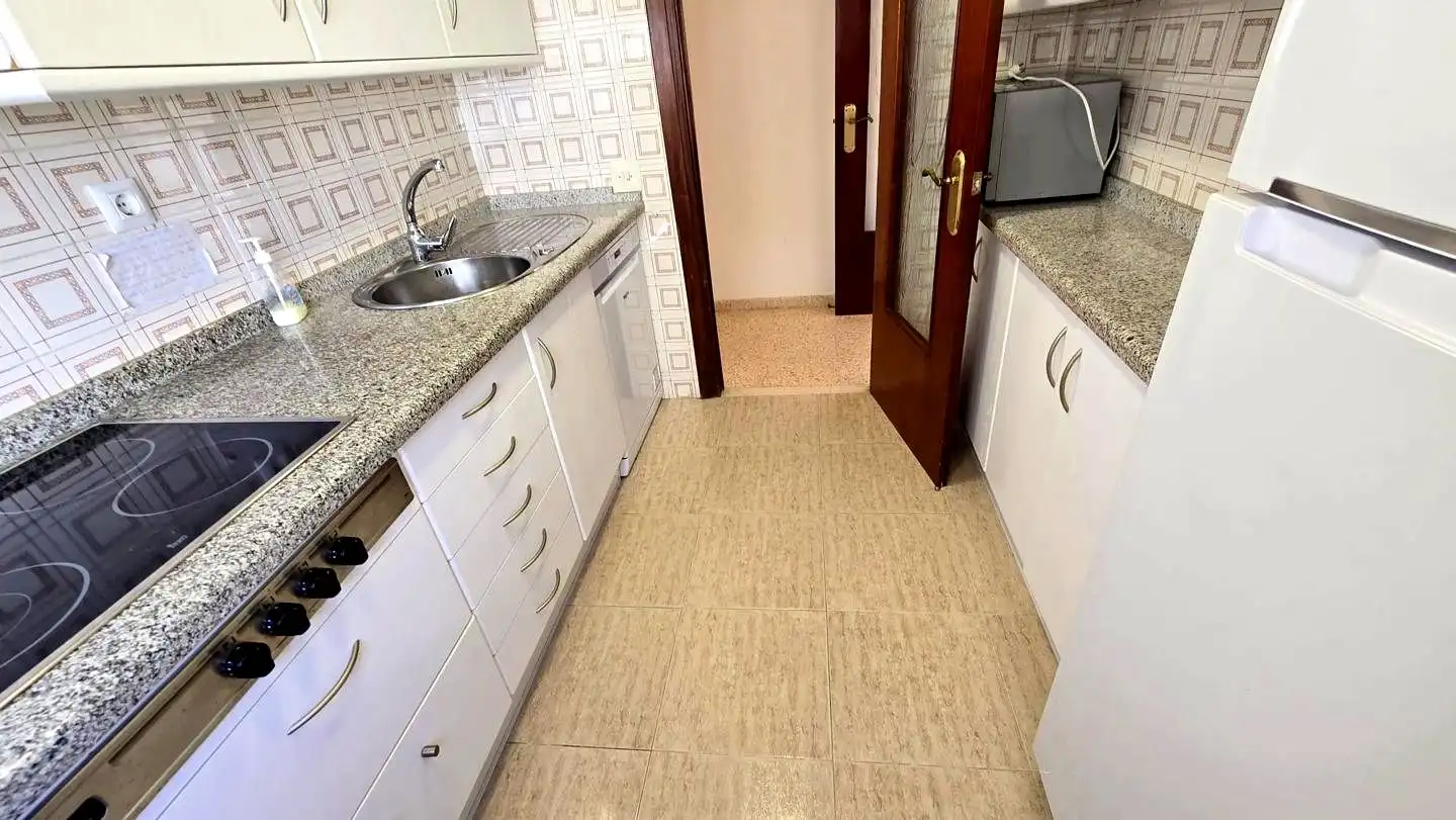 Küche von Wohnungen zum Verkauf in Gandia mit Klimaanlage, Terrasse und Möbliert