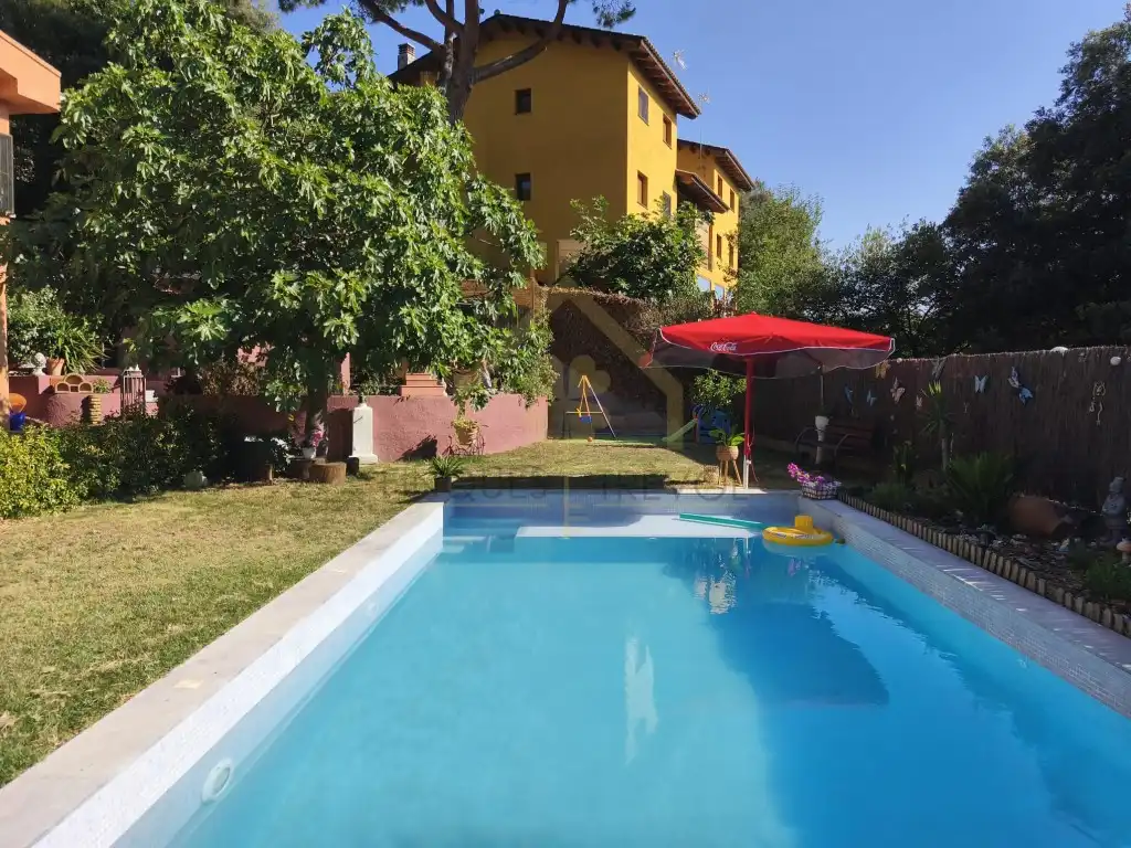 Swimming pool of Houses for sale in Sant Pere de Vilamajor  with Swimming Pool