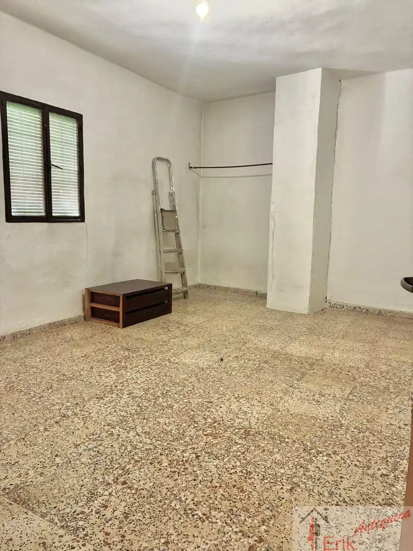 Detached homes for sale in Antequera  with Terrace, Storage room and Balcony