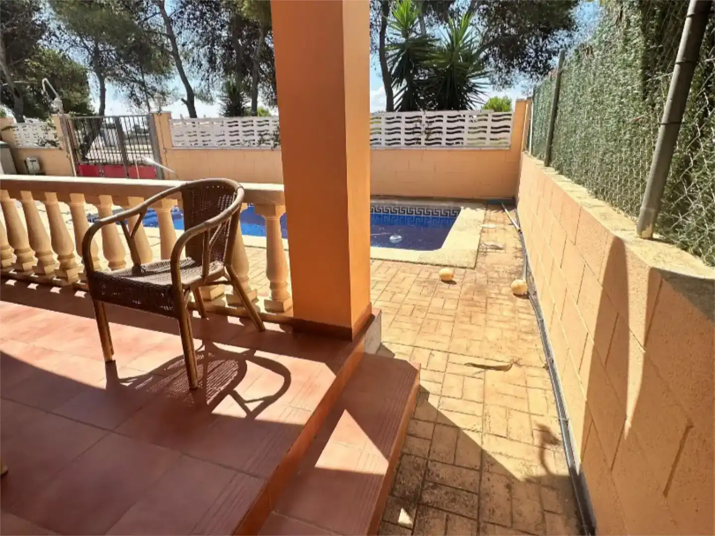 Piscina de Pis en venda en Deltebre amb Aire condicionat, Jardí privat i Traster