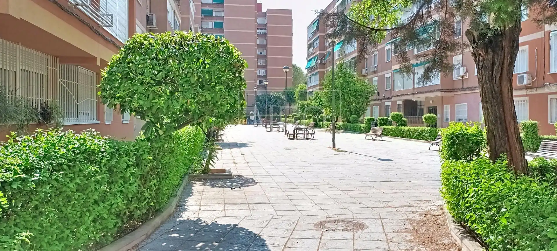 Vista exterior de Planta baixa en venda en Leganés amb Calefacció