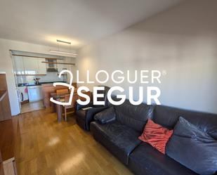 Living room of Flat to rent in Sant Cugat del Vallès  with Air Conditioner, Heating and Furnished