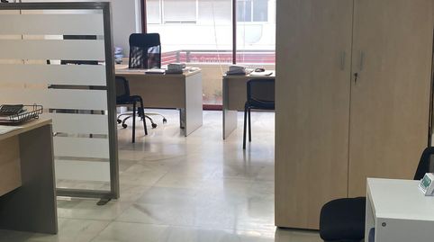 Foto 5 de Oficina de alquiler en Centro, Estepona