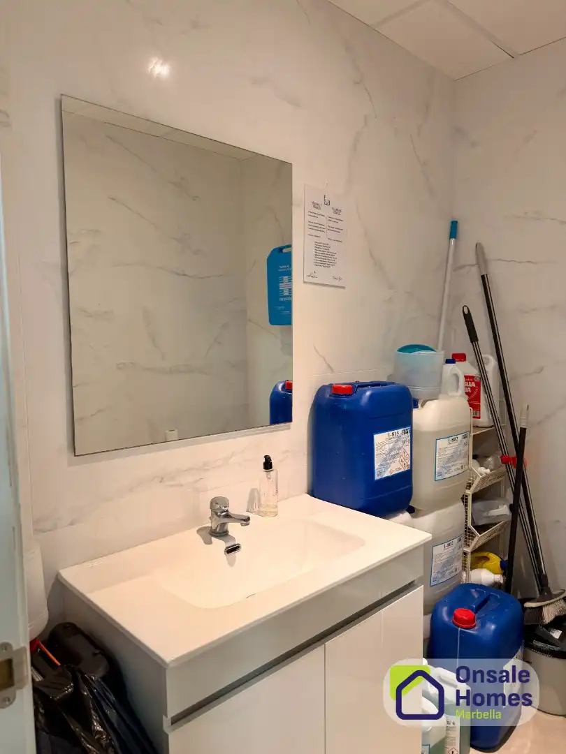 Baño de Local en venta en Marbella Centro