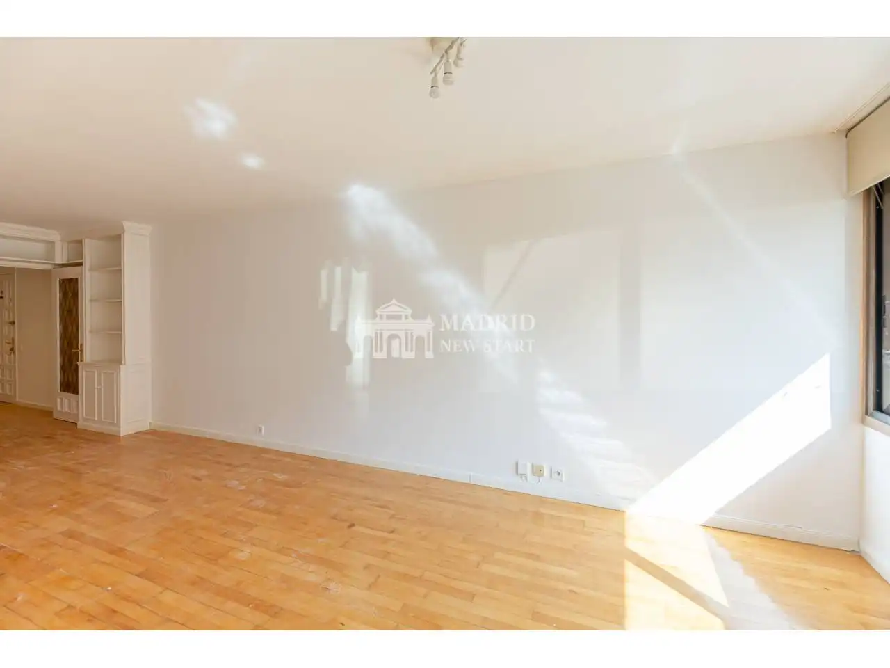Flat with terrace to rent in Calle Fortuny, imagen 7