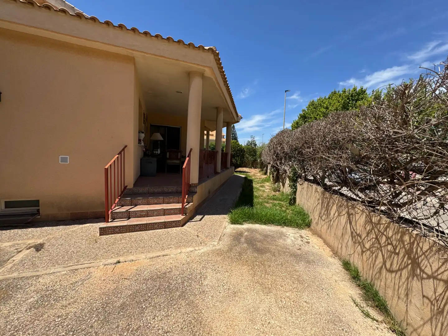 Vista exterior de Casa o xalet en venda en San Javier amb Aire condicionat, Jardí privat i Terrassa