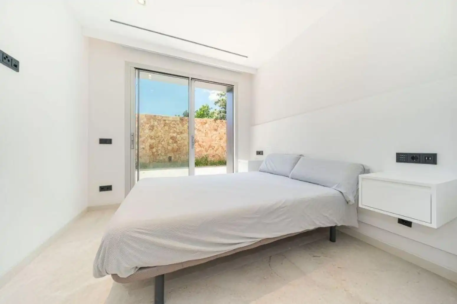 Habitación de Casa adosada en venta en Costitx con Aire acondicionado, Calefacción y Terraza