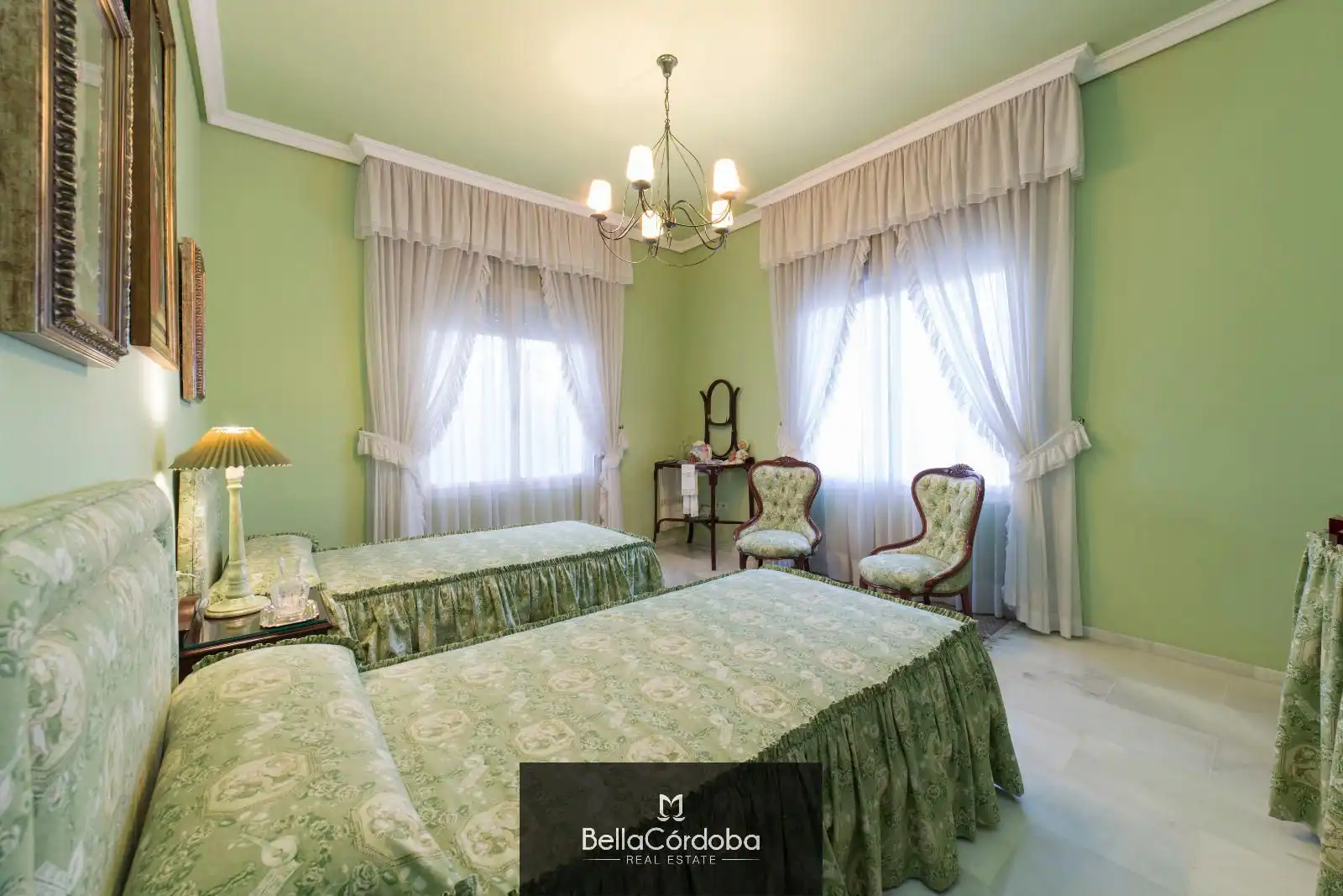 Bedroom of Houses for sale in Córdoba  with Air Conditioner, Heating and Terrace