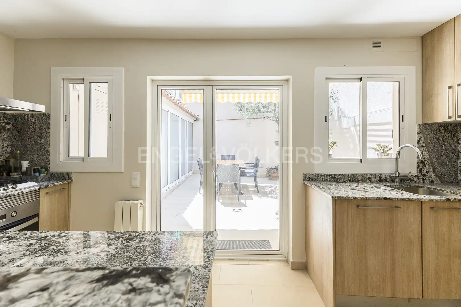 Terrace of Houses for sale in Barcelona  with Air Conditioner, Heating and Terrace