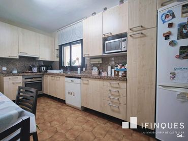 Duplex con balcone in vendita a Centre