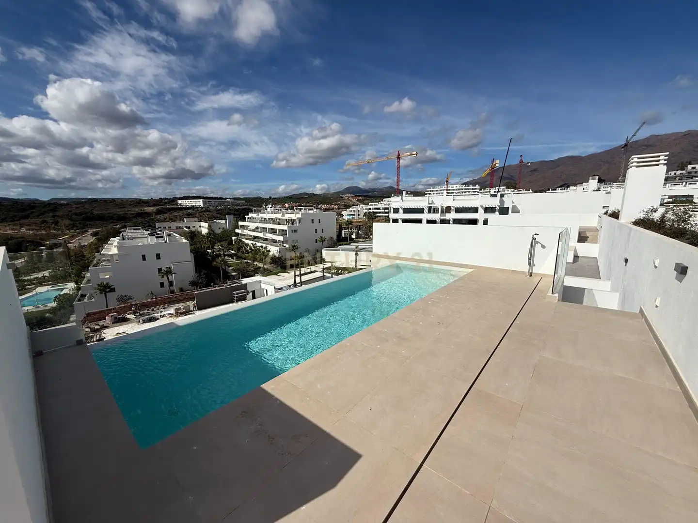 Apartament amb terrassa en venda a Urbanizacion Sup, 1H, 29693, Málaga, Spain, imagen 2