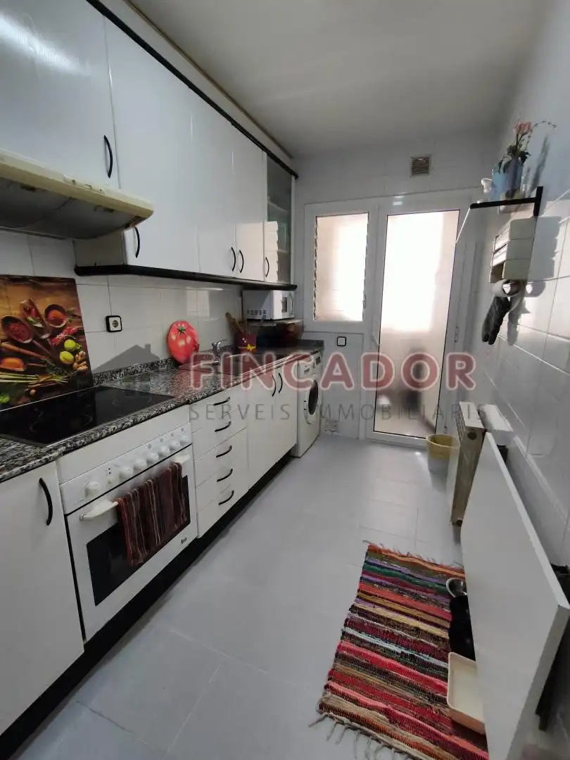 Cuina de Pis en venda en Terrassa amb Aire condicionat, Calefacció i Parquet