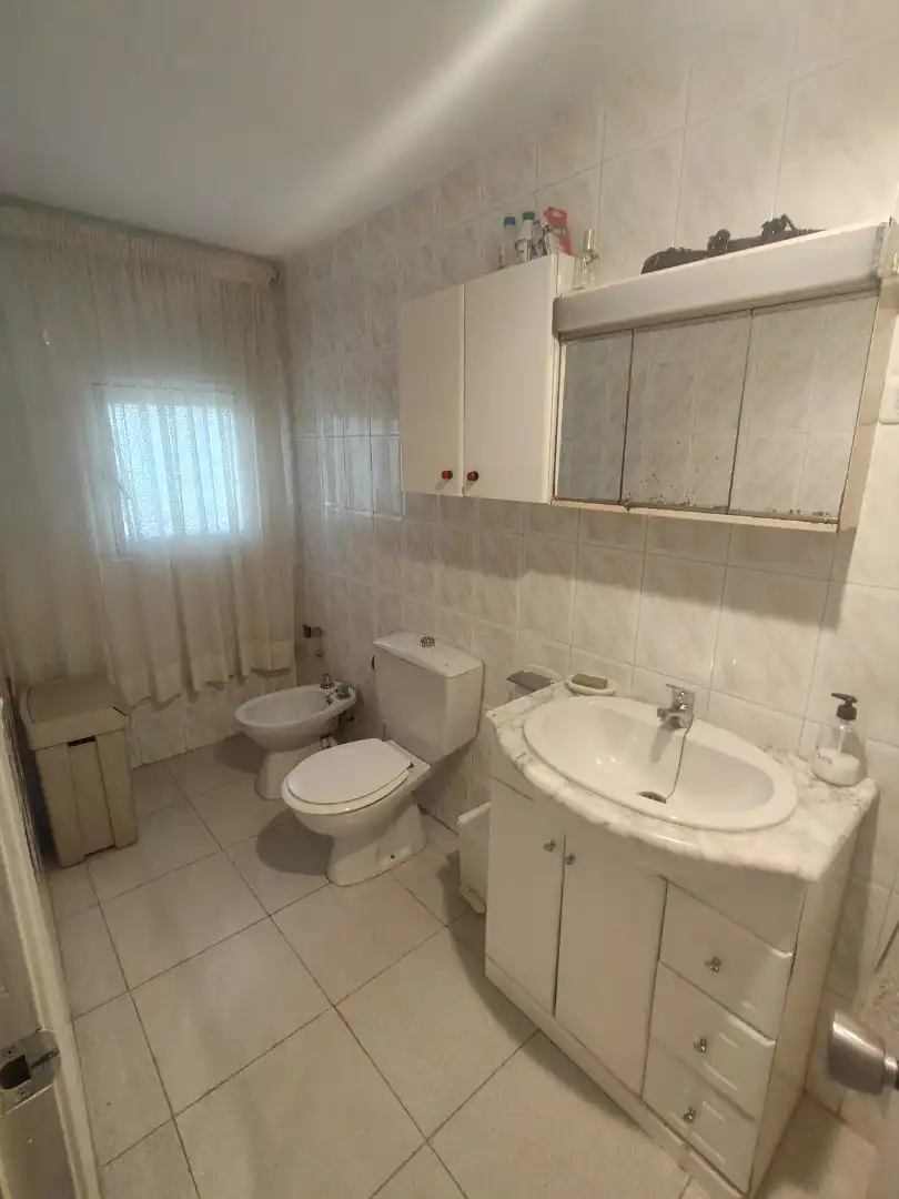Bathroom of Houses for sale in Baza, Granada