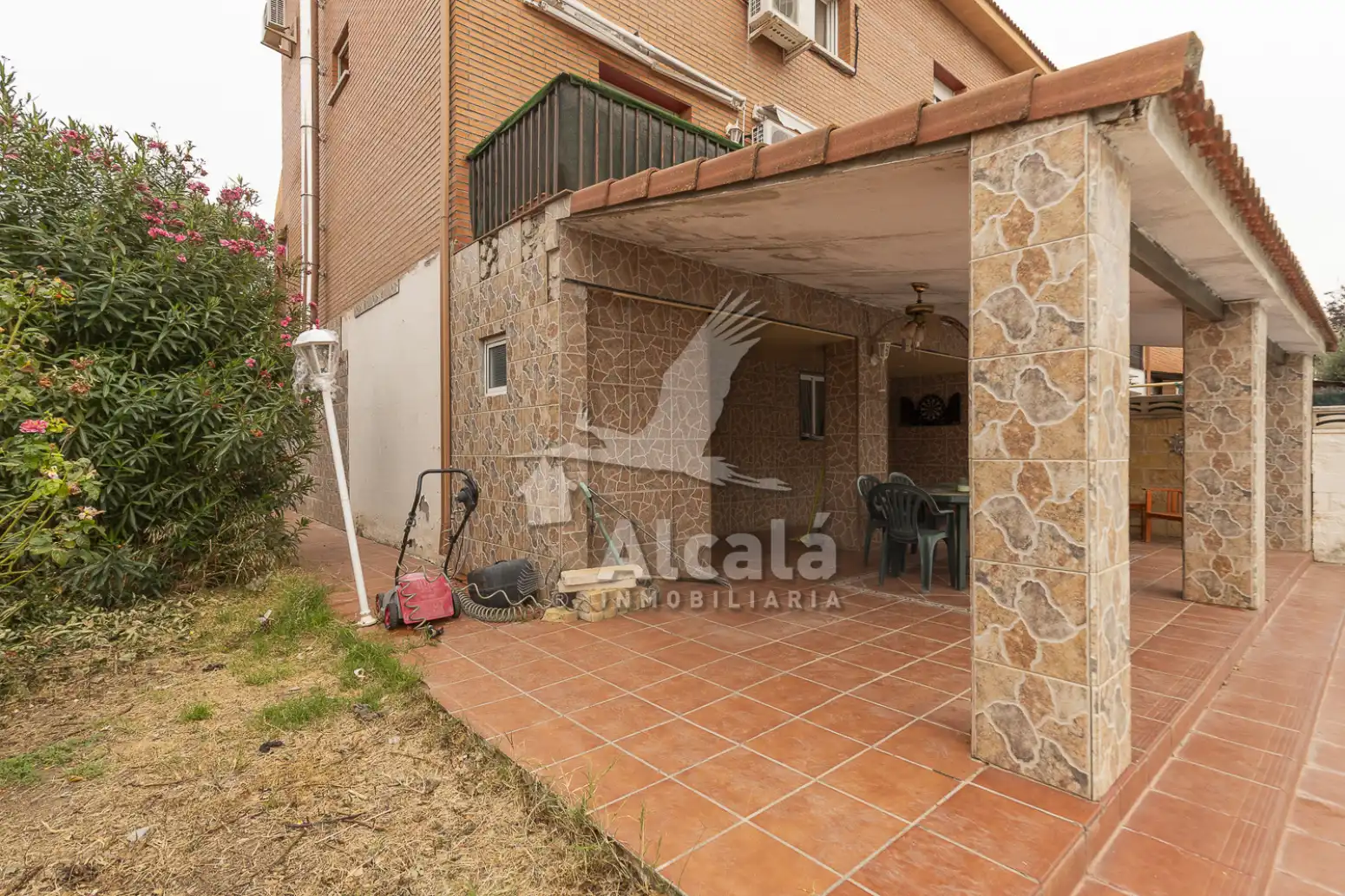 Casa amb terrassa en venda a Villanueva de la Torre, imagen 71