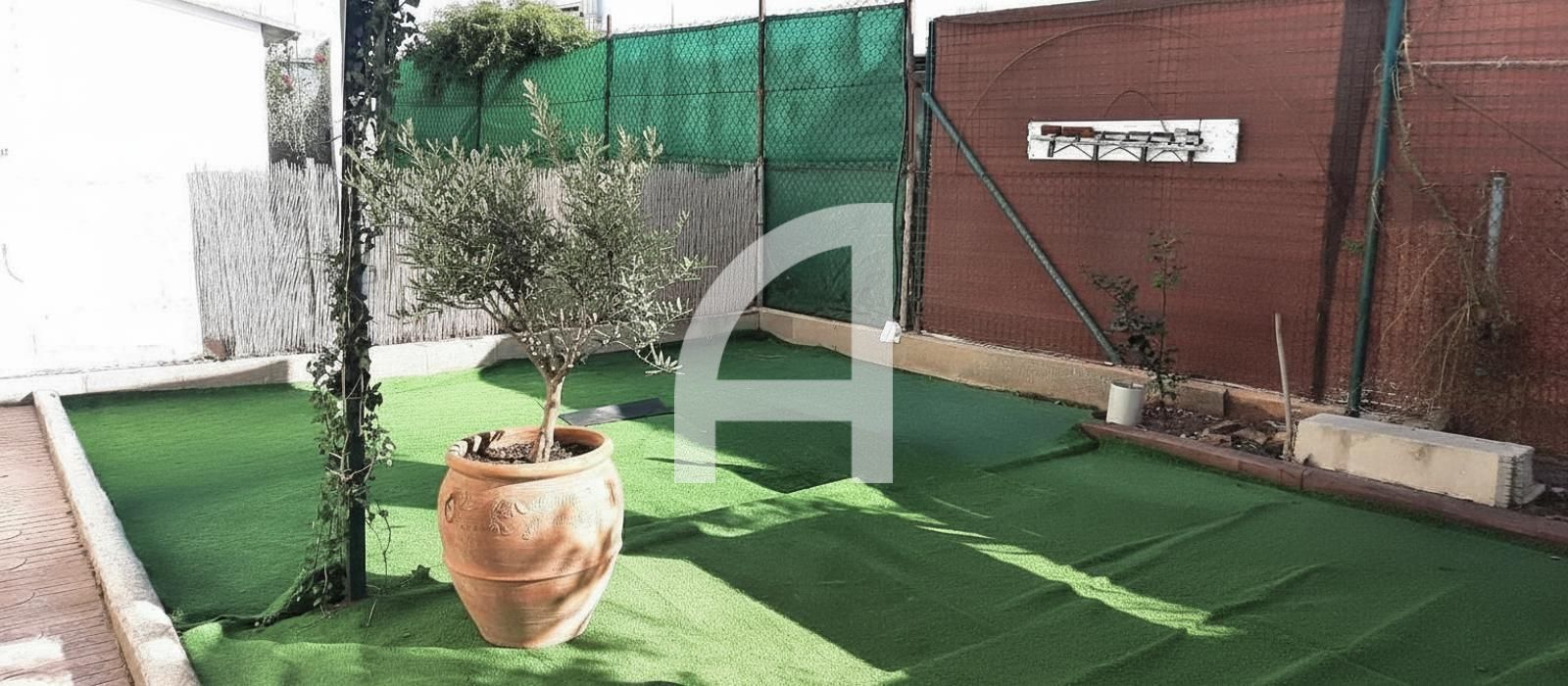 Jardí de Casa adosada en venda en Vilobí d'Onyar amb Calefacció i Jardí privat