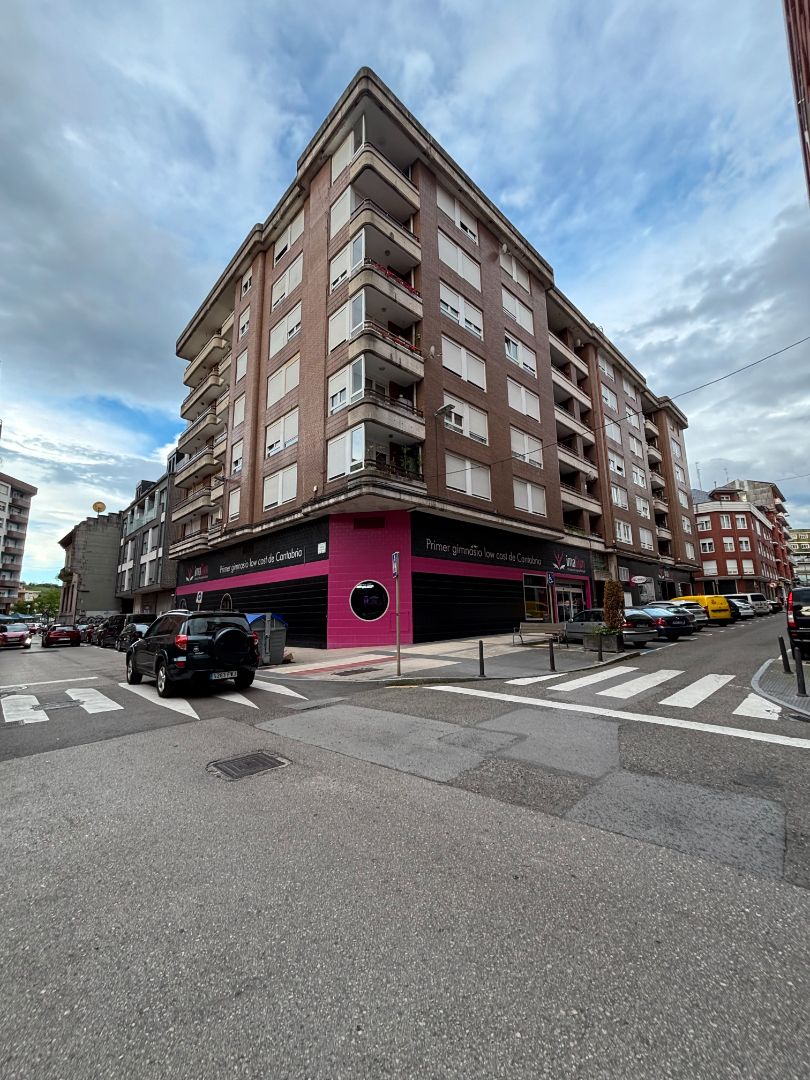 Exterior view of Flat for sale in Torrelavega   with Heating, Parquet flooring and Terrace