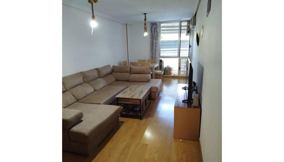 Photo 1 of Flat for sale in Paus - Poligono San Blas, Alicante