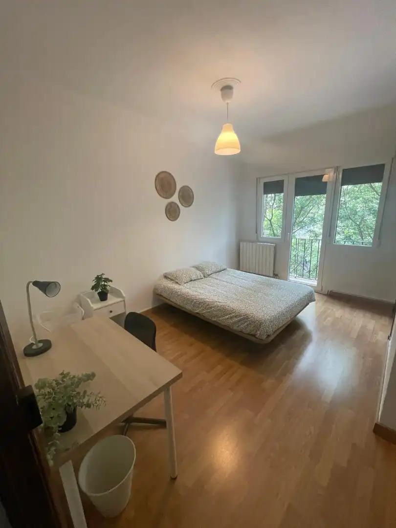 Habitación de Piso en venta en Zaragoza con Aire acondicionado, Calefacción y Trastero