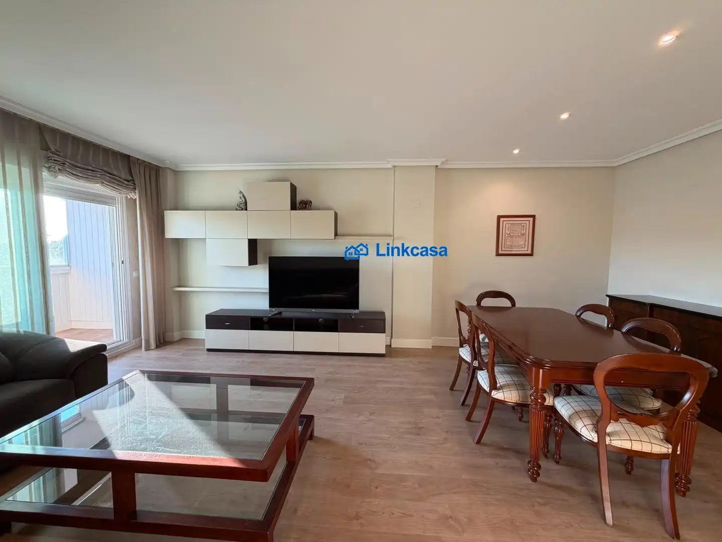 Sala d'estar de Pis en venda en Pozuelo de Alarcón amb Aire condicionat, Calefacció i Jardí privat