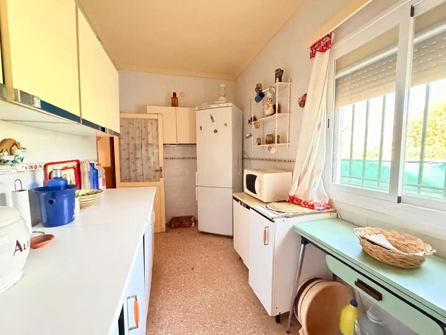 Cocina de Casa o chalet en venta en Valverde de Mérida con Jardín privado, Terraza y Trastero