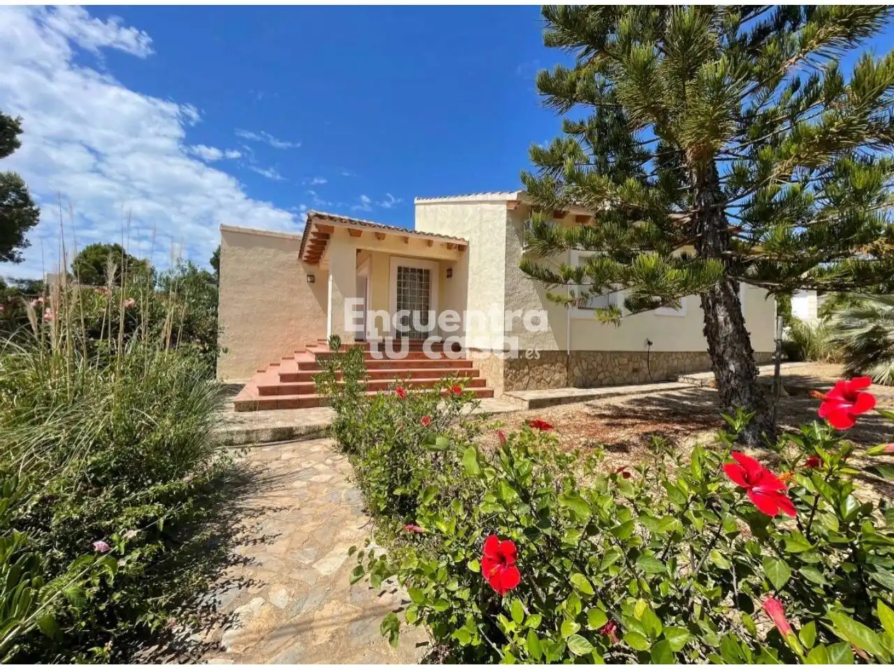 Vista exterior de Casa adosada de alquiler en Altea con Aire acondicionado, Calefacción y Jardín privado