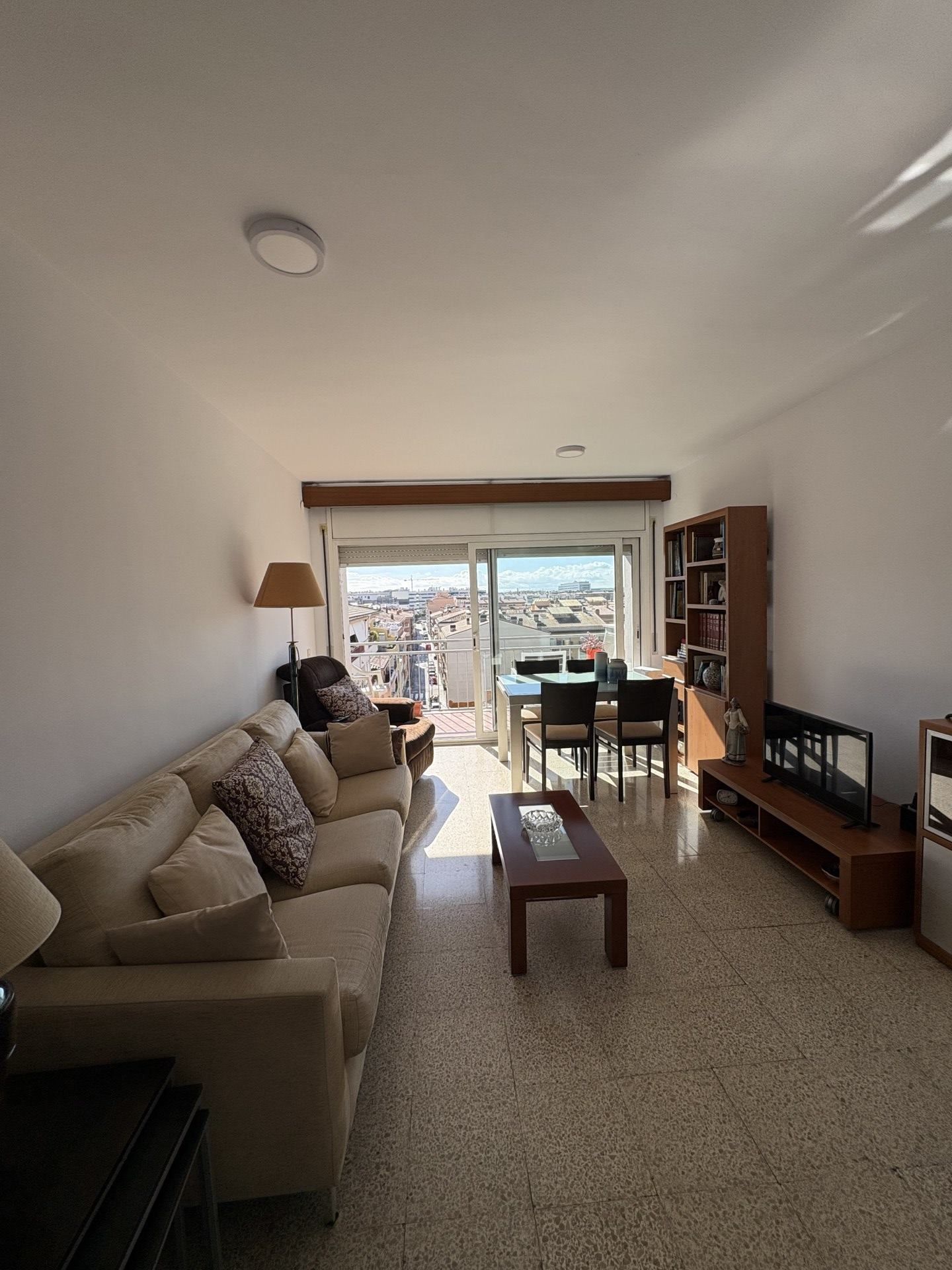 Living room of Flat to rent in Girona Capital  with Heating, Furnished and Balcony