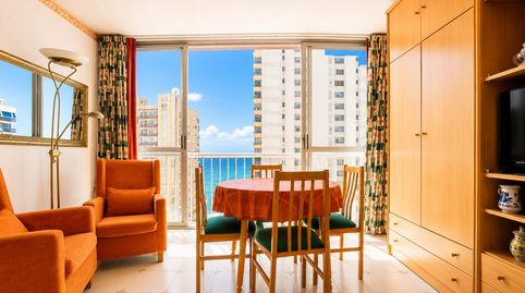 Foto 3 de Apartamento en venta en Playa Poniente, Benidorm
