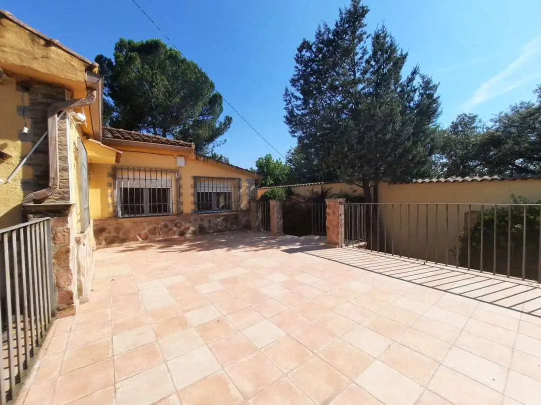 Jardín de Casa o chalet en venta en Escalona con Calefacción, Jardín privado y Terraza