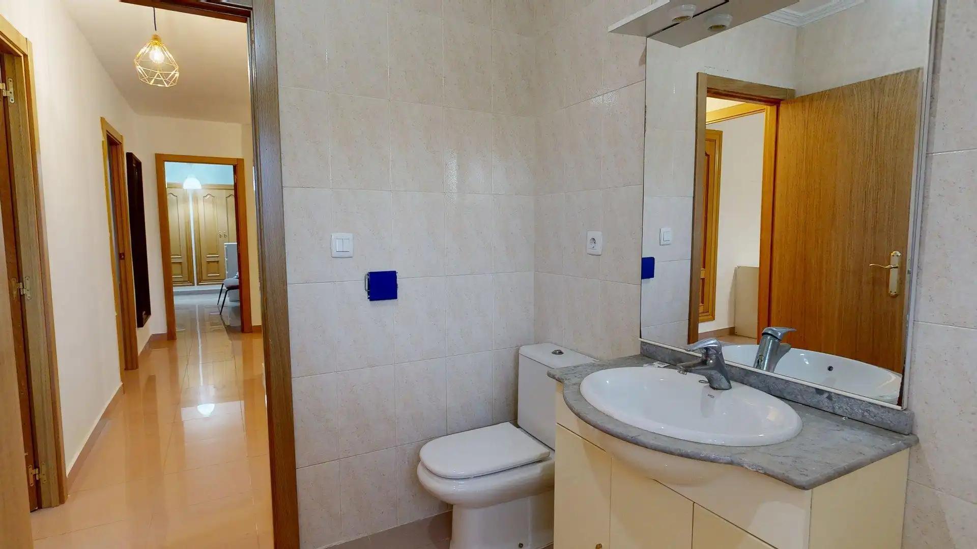 Bathroom of Houses for sale in La Muela