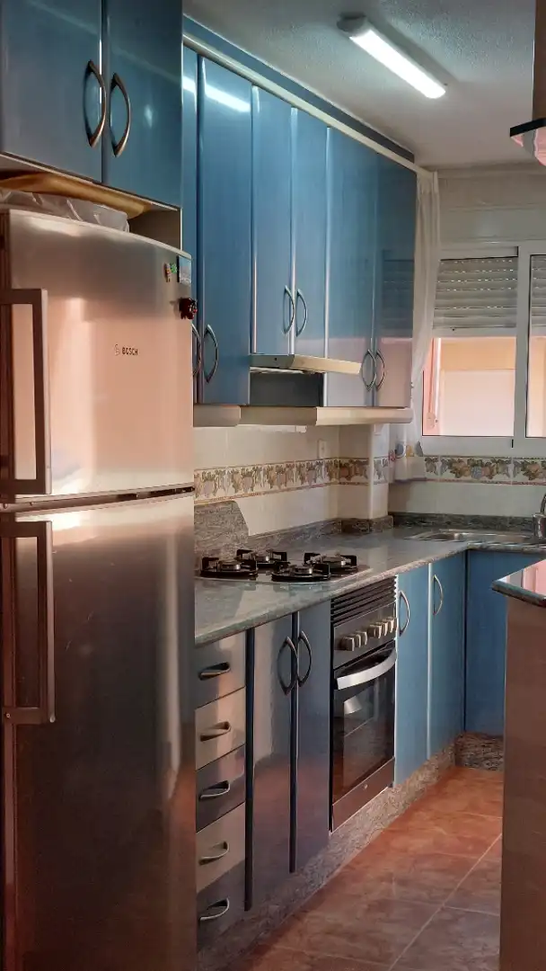 Cuina de Apartament en venda en La Manga del Mar Menor amb Terrassa, Moblat i Forn