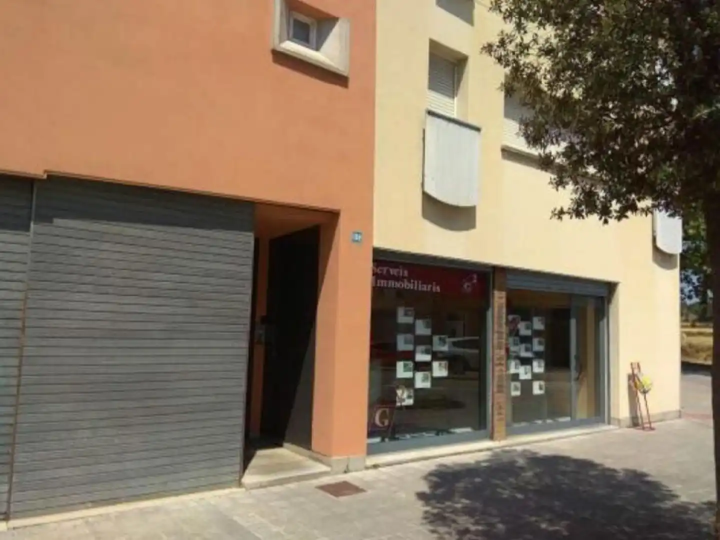 Local comercial en venda a Manlleu, imagen 5