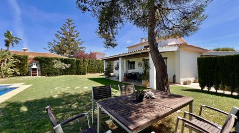 Foto 3 de Casa o xalet en venda a Calle Desmarojadores, Ramal de Espartinas, Sevilla