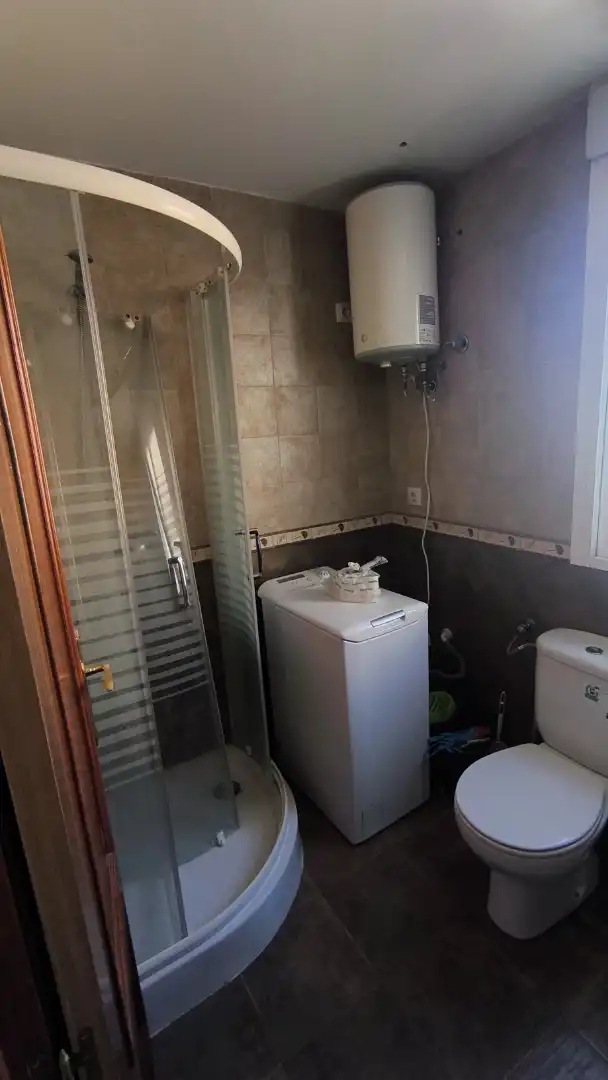 Bathroom of Houses for sale in Campillo de Arenas  with Furnished