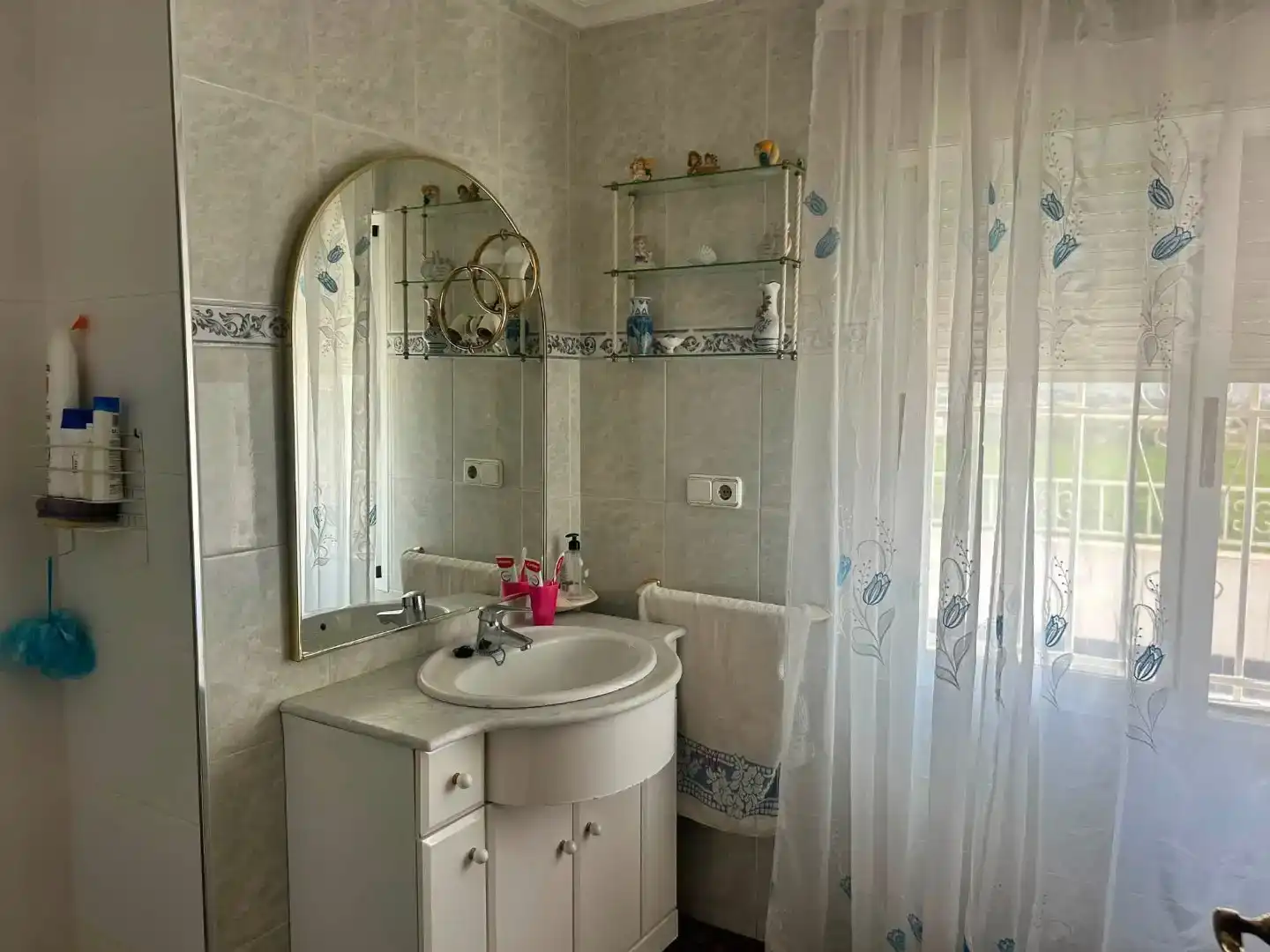 Bathroom of Houses for sale in Aspe  with Swimming Pool and Balcony