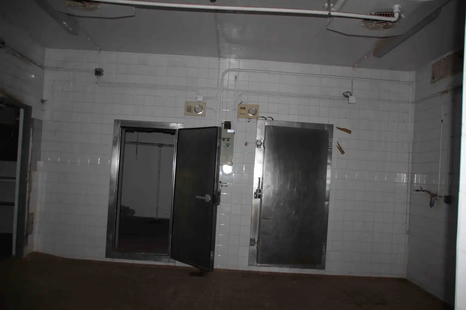 Nave industrial en venta en Brión