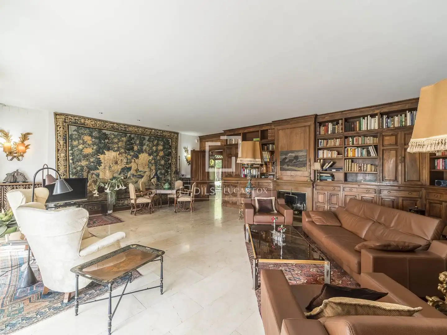 Sala de estar de Casa o chalet en venta en Barcelona con Calefacción, Jardín privado y Trastero