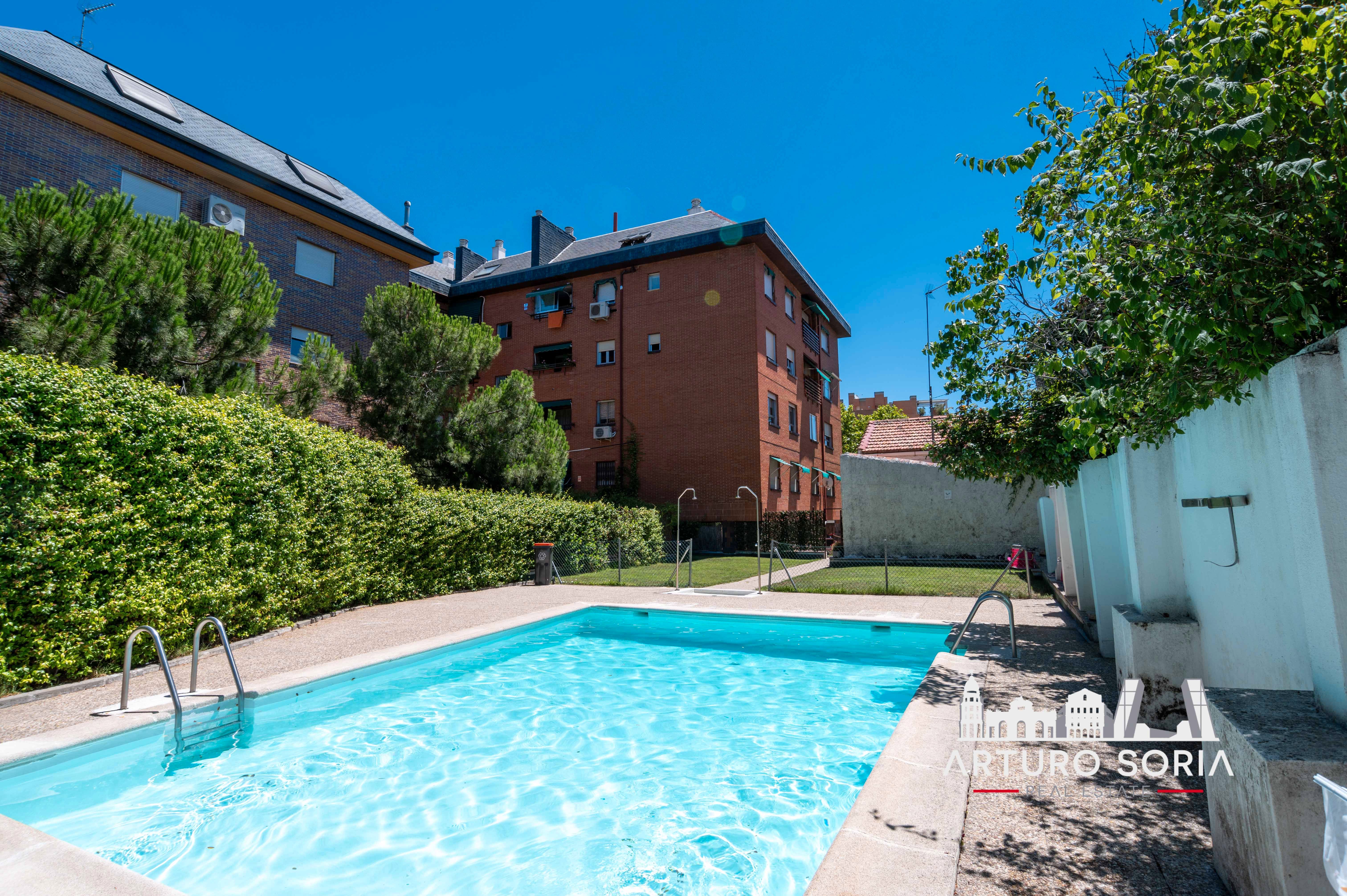 Pis de lloguer a Calle de Angelita Cavero, San Pascual