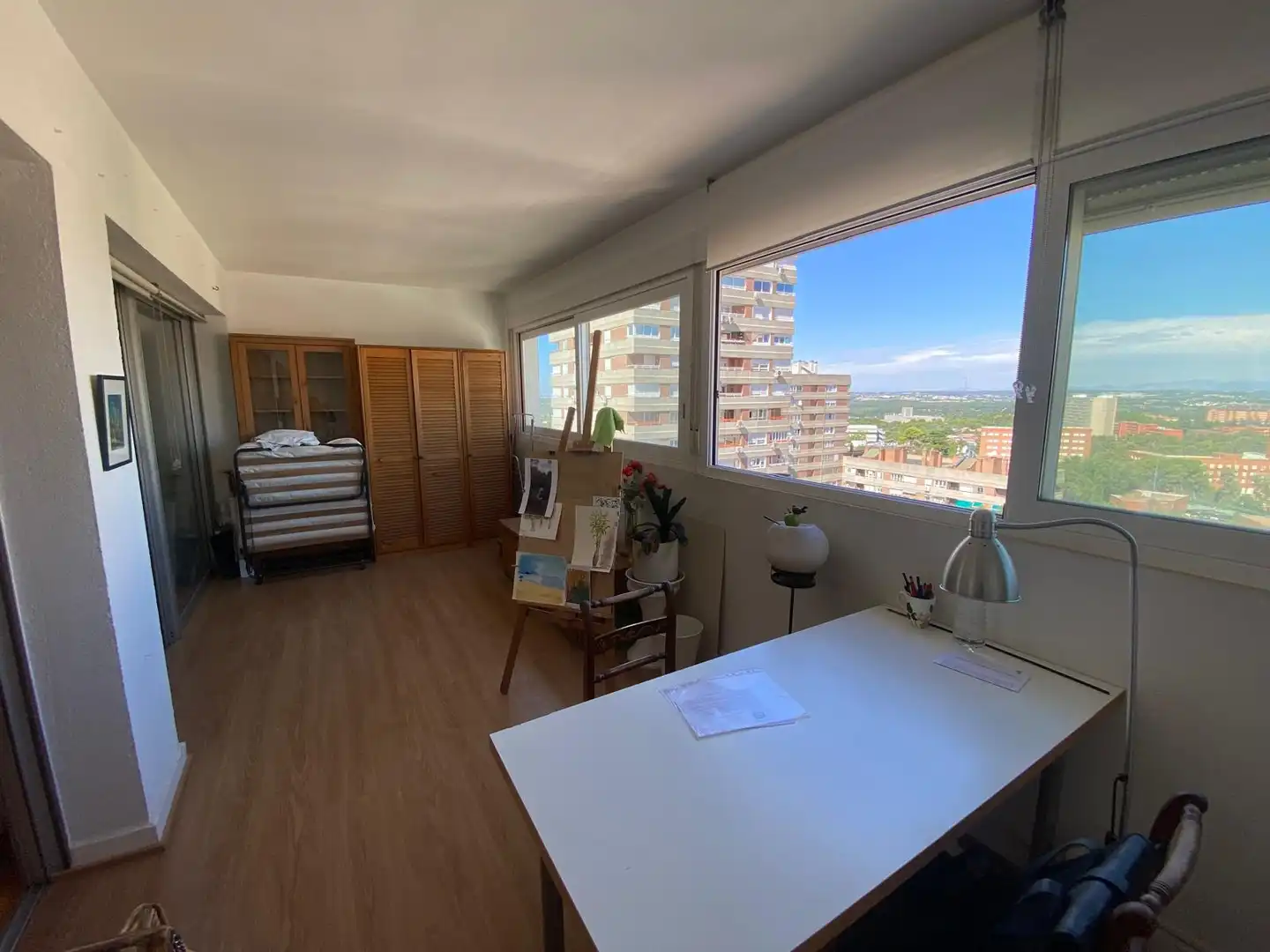 Piso con piscina en venta en Plaza Ciudad de Viena, imagen 3